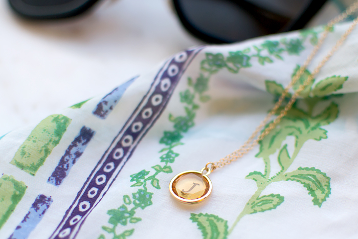 Giveaway: WinPersonalized Jewelry from LovePendants